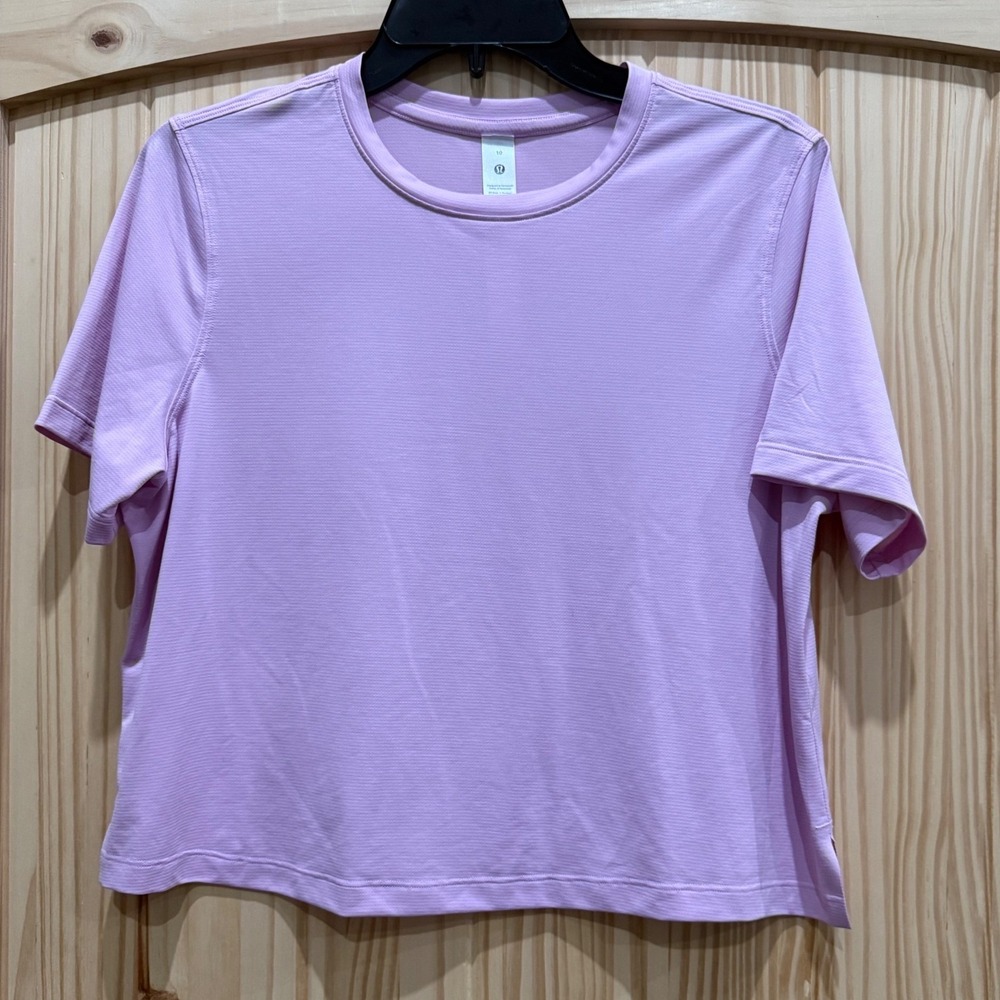 Lululemon Ultralight Waist-Length T-Shirt Lilac Purple Mesh Athletic Top Size 10